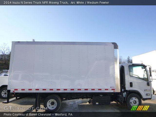 2014 Isuzu N Series Truck NPR Moving Truck in Arc White