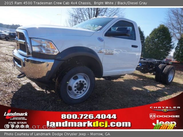 2015 Ram 4500 Tradesman Crew Cab 4x4 Chassis in Bright White