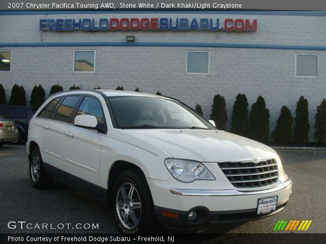 2007 Chrysler Pacifica Touring AWD in Stone White