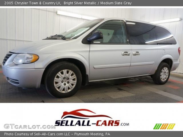 2005 Chrysler Town & Country LX in Bright Silver Metallic