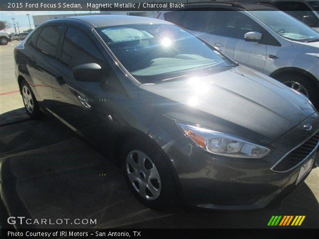 2015 Ford Focus S Sedan in Magnetic Metallic
