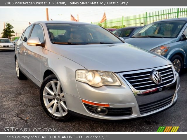 2006 Volkswagen Passat 3.6 Sedan in Reflex Silver Metallic