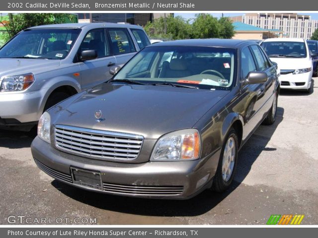 2002 Cadillac DeVille Sedan in Bronzemist Metallic