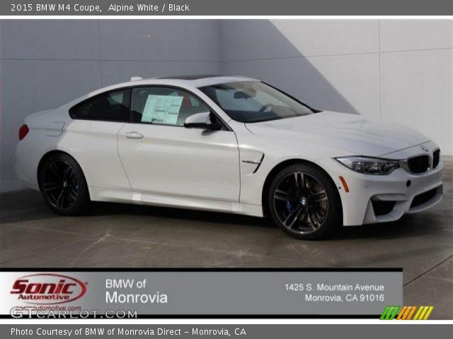 2015 BMW M4 Coupe in Alpine White