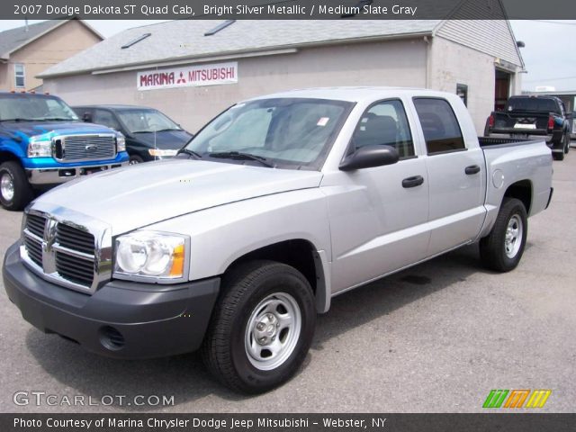 2007 Dodge Dakota ST Quad Cab in Bright Silver Metallic