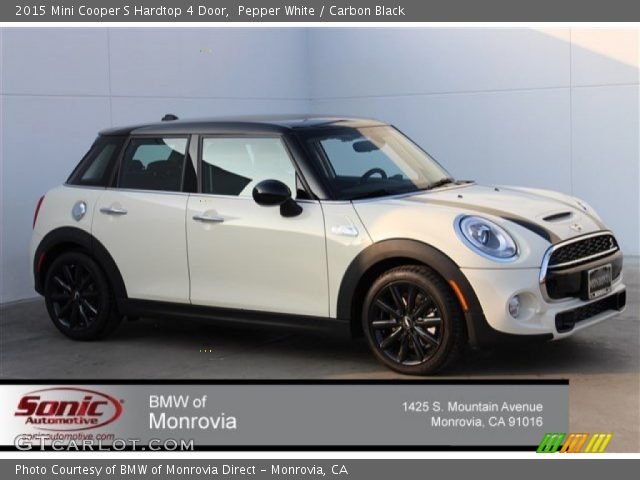 2015 Mini Cooper S Hardtop 4 Door in Pepper White