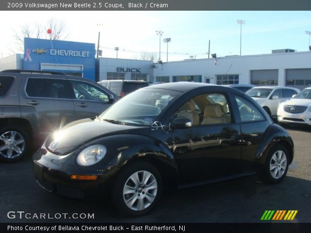 2009 Volkswagen New Beetle 2.5 Coupe in Black