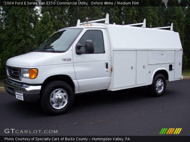 2004 Ford E Series Van E350 Commercial Utility in Oxford White