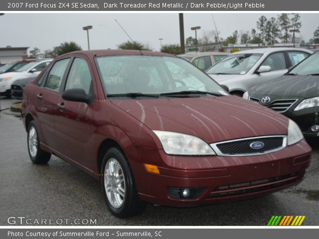 2007 Ford Focus ZX4 SE Sedan in Dark Toreador Red Metallic