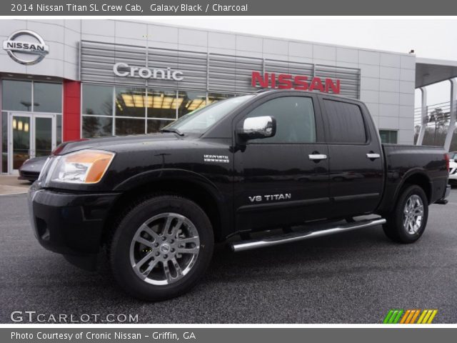 2014 Nissan Titan SL Crew Cab in Galaxy Black