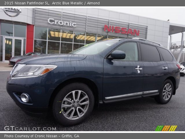 2015 Nissan Pathfinder SL in Arctic Blue Metallic