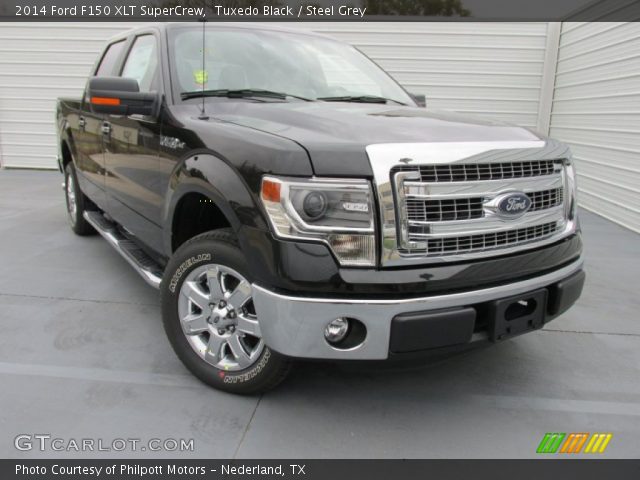 2014 Ford F150 XLT SuperCrew in Tuxedo Black