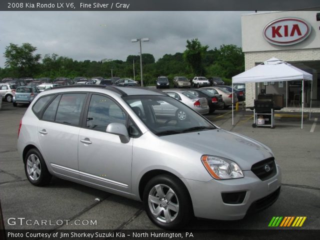 2008 Kia Rondo LX V6 in Fine Silver