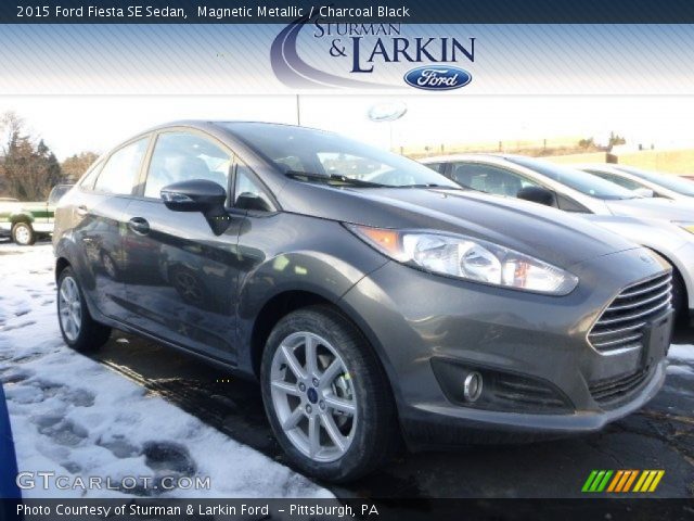 2015 Ford Fiesta SE Sedan in Magnetic Metallic