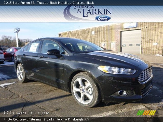 2015 Ford Fusion SE in Tuxedo Black Metallic
