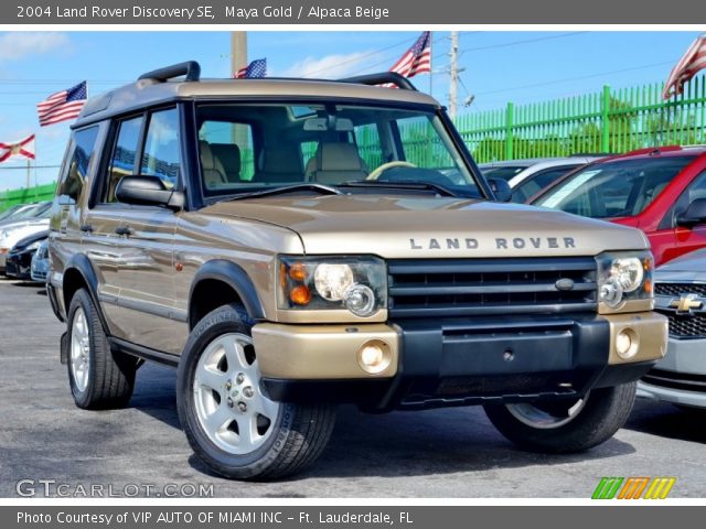 2004 Land Rover Discovery SE in Maya Gold
