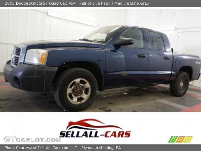2005 Dodge Dakota ST Quad Cab 4x4 in Patriot Blue Pearl