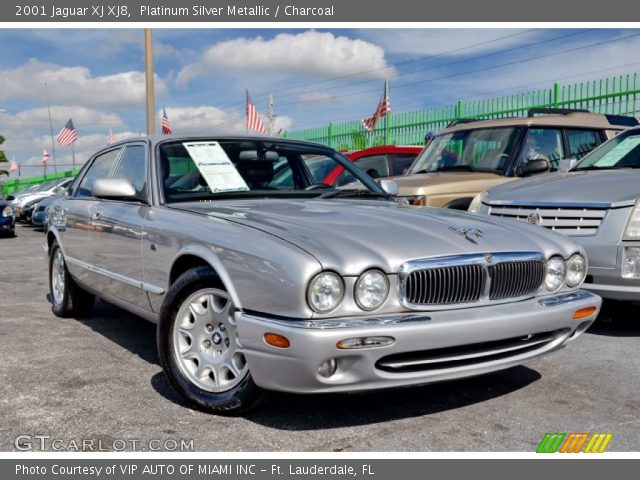 2001 Jaguar XJ XJ8 in Platinum Silver Metallic