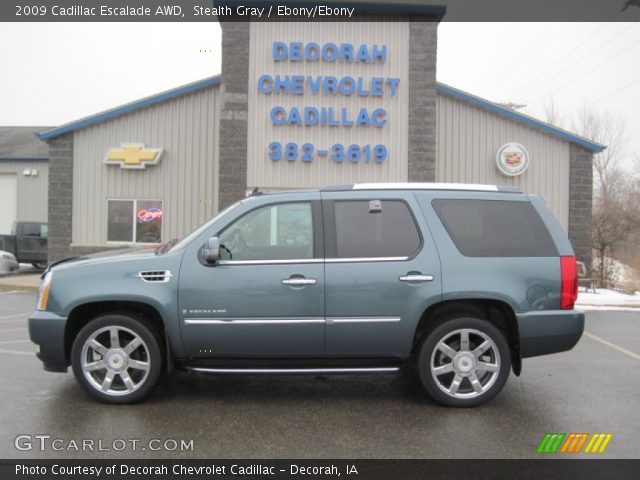 2009 Cadillac Escalade AWD in Stealth Gray