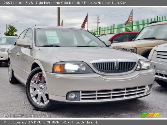 2003 Lincoln LS V8 in Light Parchment Gold Metallic