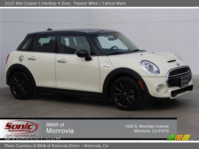 2015 Mini Cooper S Hardtop 4 Door in Pepper White