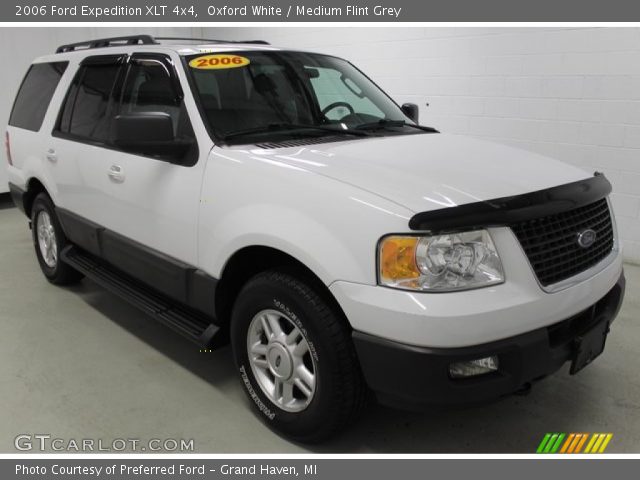 2006 Ford Expedition XLT 4x4 in Oxford White