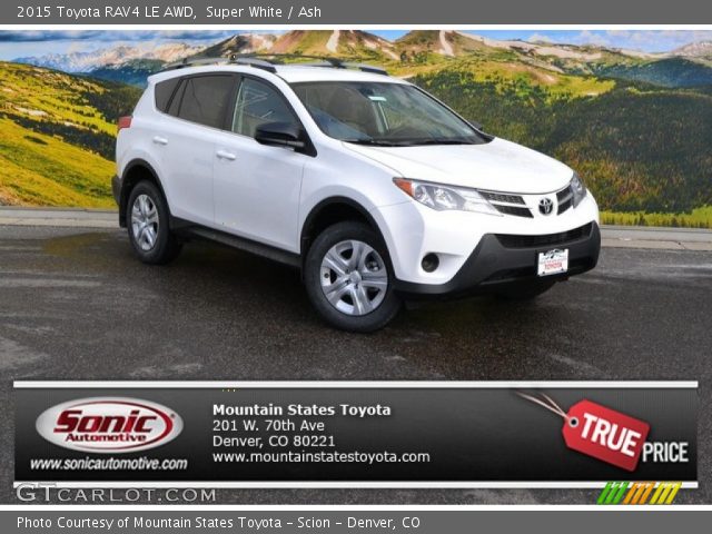 2015 Toyota RAV4 LE AWD in Super White
