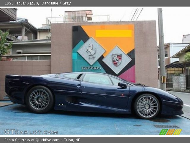 1993 Jaguar XJ220  in Dark Blue