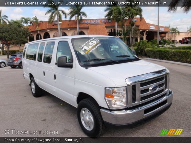 2014 Ford E-Series Van E350 XLT Extended 15 Passenger Van in Oxford White