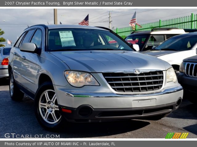 2007 Chrysler Pacifica Touring in Bright Silver Metallic