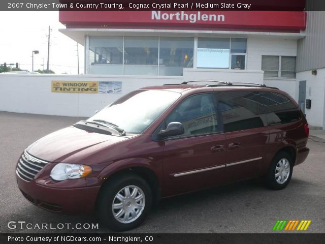 2007 Chrysler Town & Country Touring in Cognac Crystal Pearl