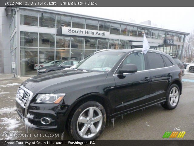 2012 Audi Q5 3.2 FSI quattro in Brilliant Black