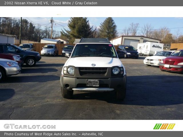 2002 Nissan Xterra XE V6 in Cloud White