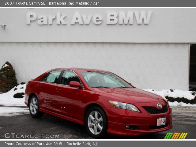 2007 Toyota Camry SE in Barcelona Red Metallic