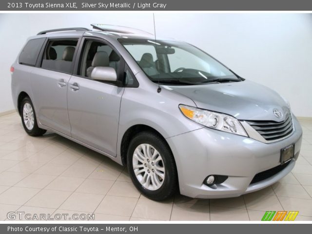 2013 Toyota Sienna XLE in Silver Sky Metallic
