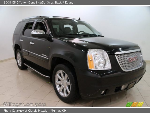 2008 GMC Yukon Denali AWD in Onyx Black