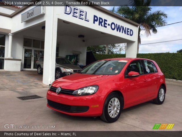 2014 Volkswagen Golf 2.5L 4 Door in Tornado Red