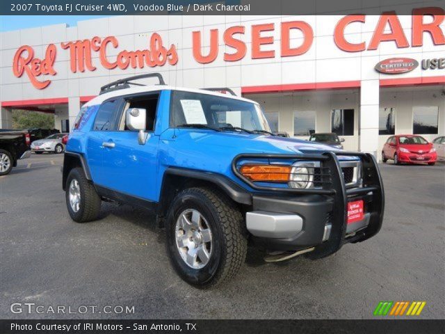 2007 Toyota FJ Cruiser 4WD in Voodoo Blue