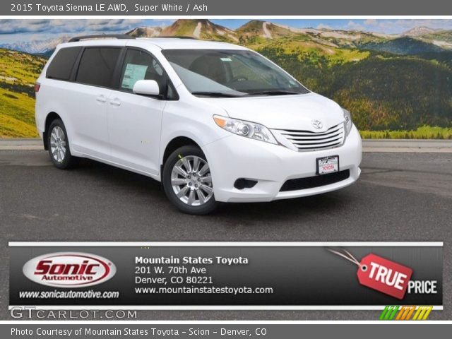 2015 Toyota Sienna LE AWD in Super White