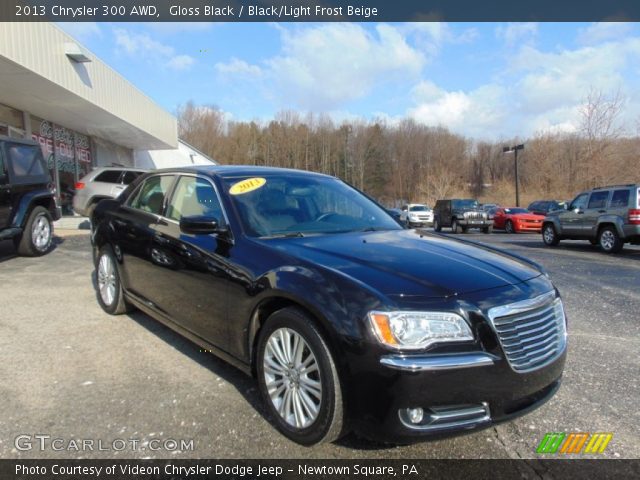 2013 Chrysler 300 AWD in Gloss Black