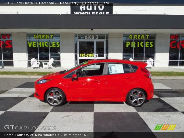 2014 Ford Fiesta ST Hatchback in Race Red