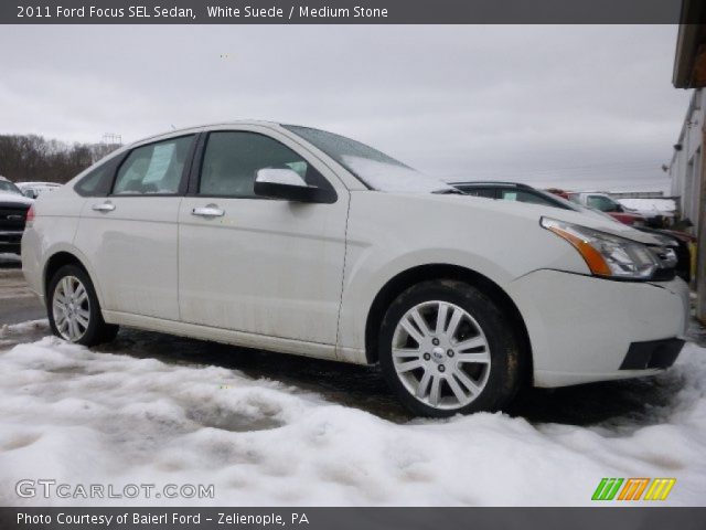 2011 Ford Focus SEL Sedan in White Suede