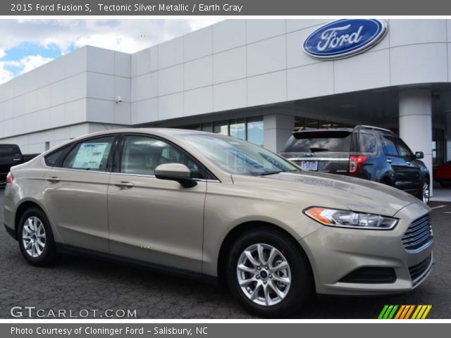2015 Ford Fusion S in Tectonic Silver Metallic