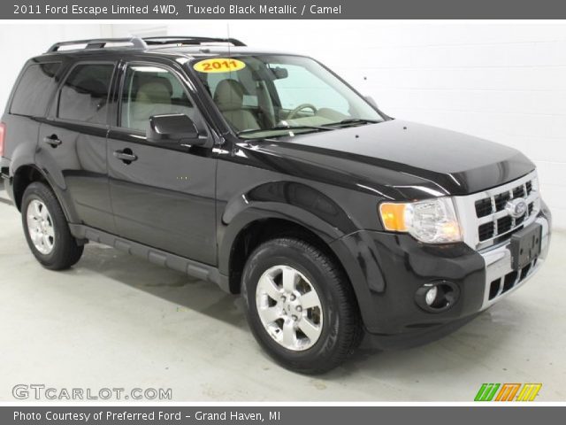 2011 Ford Escape Limited 4WD in Tuxedo Black Metallic