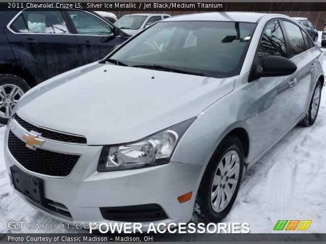 2011 Chevrolet Cruze LS in Silver Ice Metallic