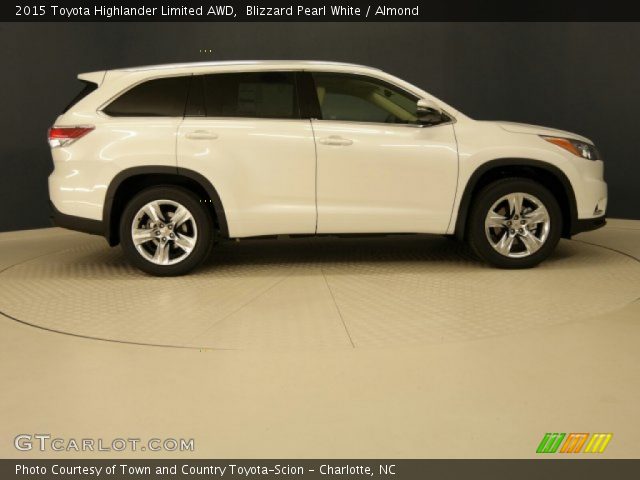 2015 Toyota Highlander Limited AWD in Blizzard Pearl White
