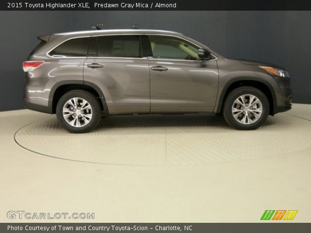 2015 Toyota Highlander XLE in Predawn Gray Mica
