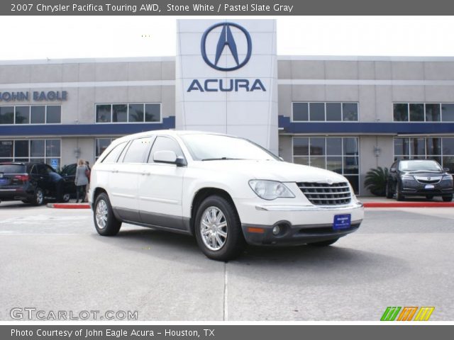 2007 Chrysler Pacifica Touring AWD in Stone White
