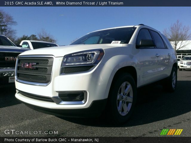 2015 GMC Acadia SLE AWD in White Diamond Tricoat