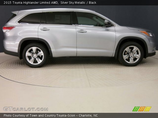 2015 Toyota Highlander Limited AWD in Silver Sky Metallic